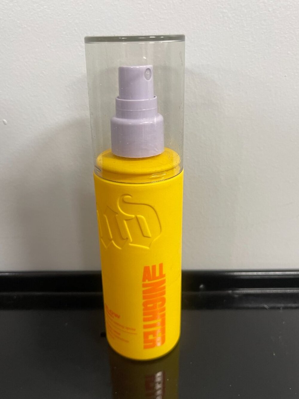 Urban Decay All Nighter Glow Setting Spray 4 oz - Picture 2 of 5
